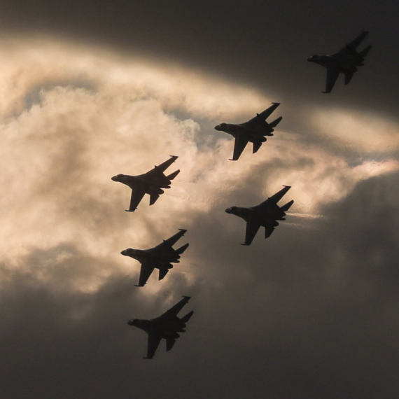 Dramatiče scene u vazduhu; NATO hitno digao avione; Rusi uleteli... FOTO