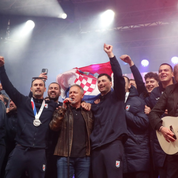 Hrvatska: Trka – ko više voli Tompsona