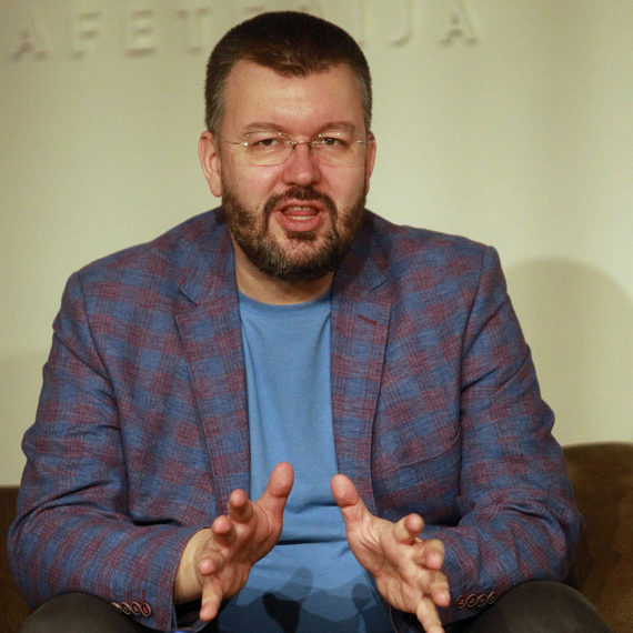 Opasne namere blokadera; Profesor Antić: "Žele da pogine 100-200 ljudi, pa da onda oni dođu na vlast" VIDEO