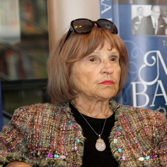 Rođendan legende: Mira Banjac, ponos srpskog glumišta, napunila 96 godina