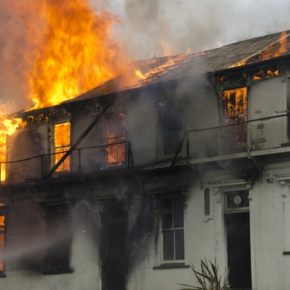 Požar u Domu penzionera; Užas u Tuzli VIDEO