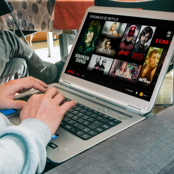 Autor najpopularnje serije na Netfliksu otkrio da li je snimljena po istinitom događaju VIDEO