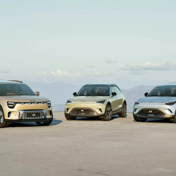 Smart limuzina viđena u Kini FOTO