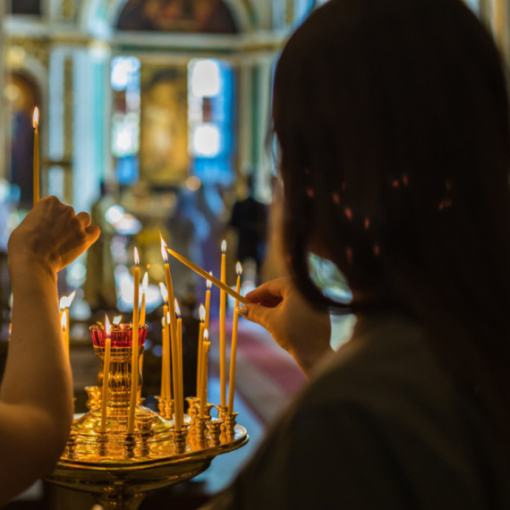 Episkop osečkopoljski Heruvim o opasnosti današnjice: Pozvao da se vratimo jedni drugima FOTO