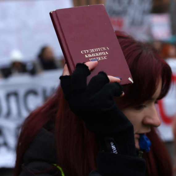 Studenti Pravnog poslali pismo rektoru Đokiću: Zanemarili ste mišljenja svih nas, dužni ste nam objašnjenje