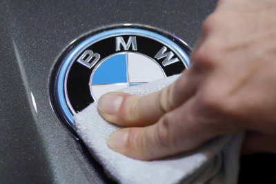 Slika za BMW menja način rada: Manje šefova, više veštačke inteligencije