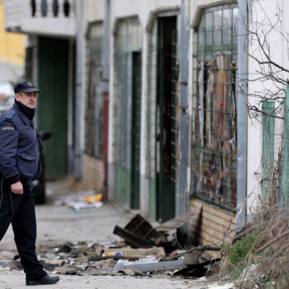 Tužne slike u Kočanima: Najavljena nova hapšenja; Gradonačelnik podneo ostavku FOTO/VIDEO