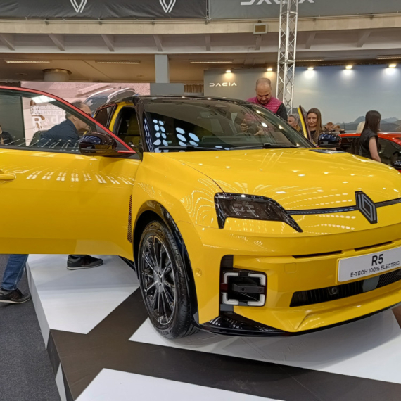 Električni automobili (još) ne osvajaju Evropu – evo ko zapravo vlada tržištem