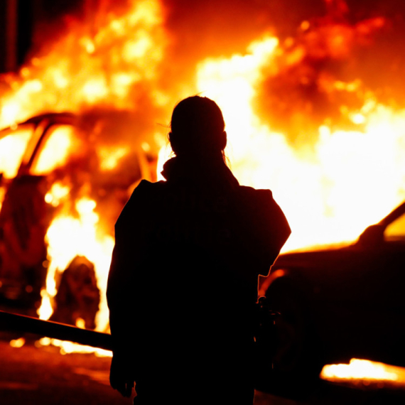 Buknuo požar u industrijskom kompleksu kod Ljubljane FOTO