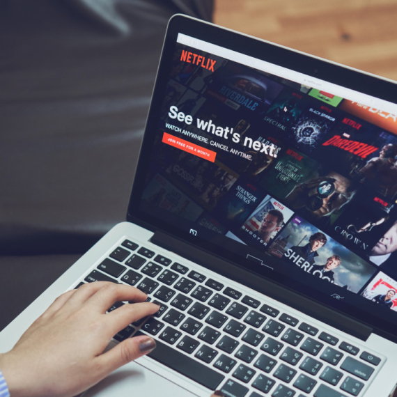 Serija ubedljivo najgledanija na Netfliksu, a da li ste primetili ovaj detalj? FOTO/VIDEO