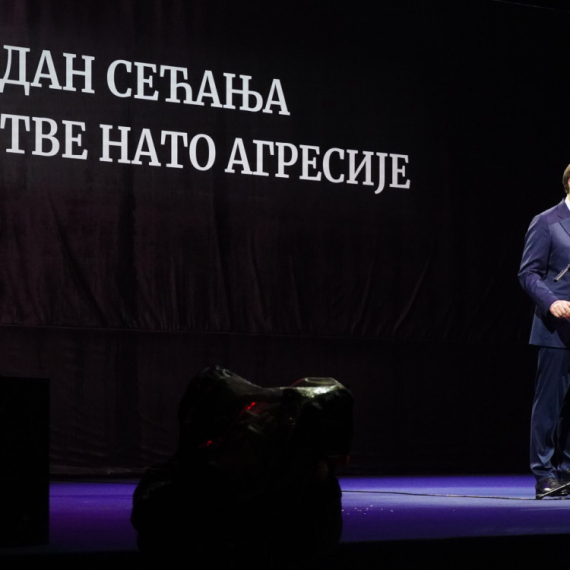 Vučić: Moramo jasno, bez odlaganja, da odgovorimo na čitav niz pitanja; Znam odgovore VIDEO