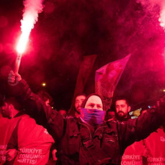 Ko i zašto protestuje na ulicama Turske