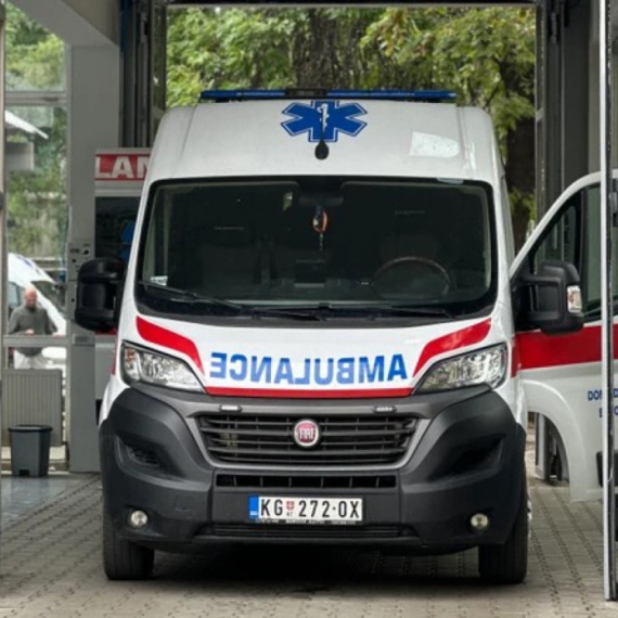 Hitna: U Beogradu četiri udesa tokom noći, jedna osoba teško povređena