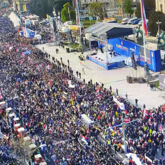 SNS najavila  skup u Beogradu na Vidovdan
