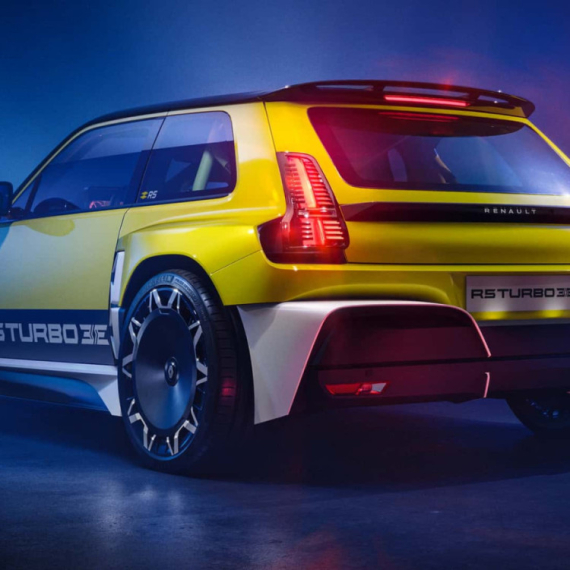 Proizvodnja još nije ni počela, a Renault već zarađuje milione na ovom automobilu FOTO