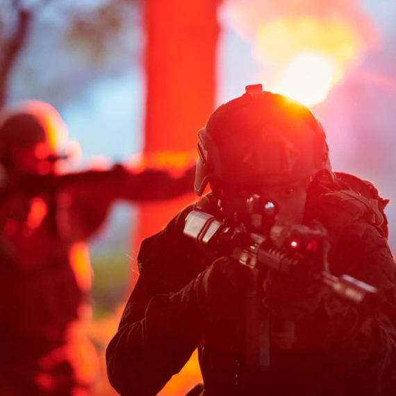 Ukrajinci beže; Sve više mrtvih; Šire se stravični snimci udara FOTO/VIDEO