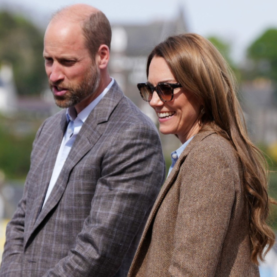 Britanski dvor ponovo pobedio tabloide: Vilijam i Kejt dobili bitku