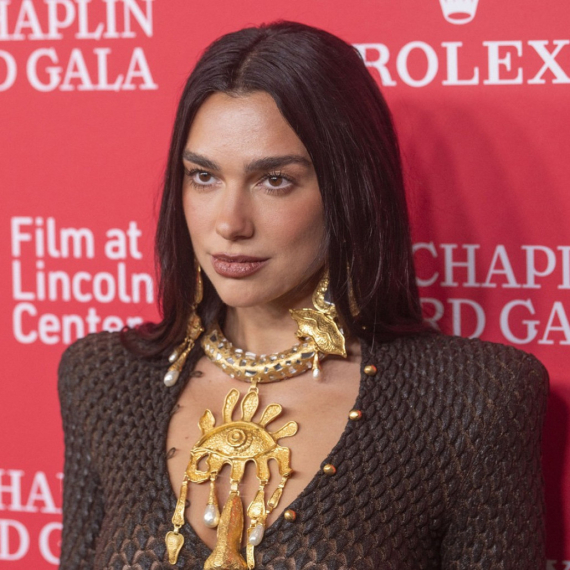 Dua Lipa potvrdila dolazak u Srbiju FOTO