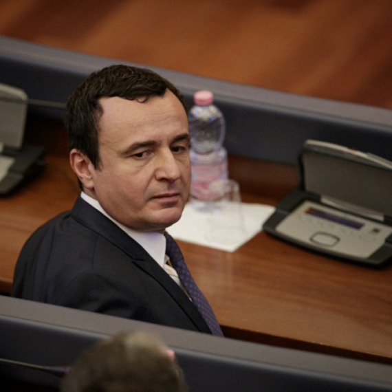Potpuni debakl Kurtija; Deveti put...