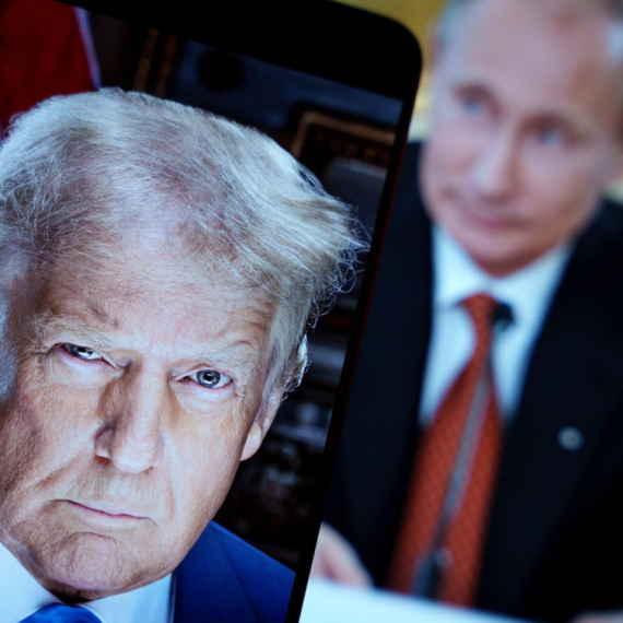 Tramp zapretio Putinu: Treba da okonča rat, a ne da testira rakete