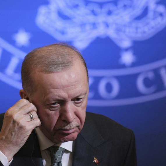 "Erdogan može da pomogne sada"