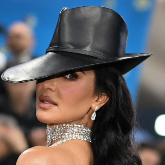 Skandal na Met Gali: Kim Kardašijan napala radnika obezbeđenja VIDEO