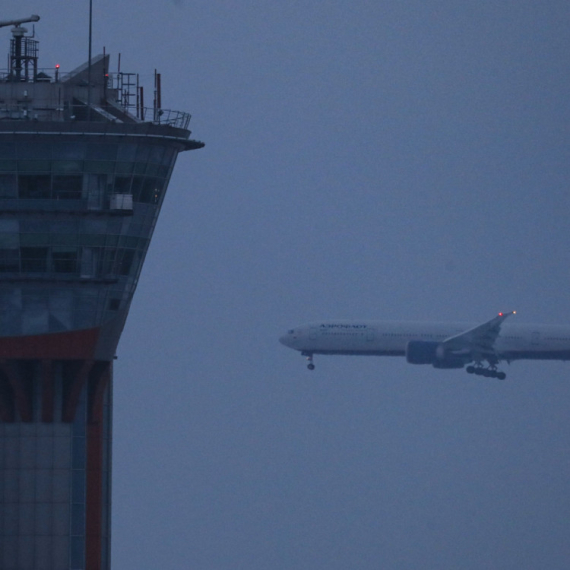 Haos na aerodromu; Sudar dva aviona VIDEO