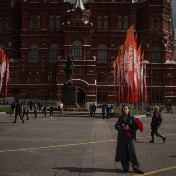 Skoro polovina Rusa smatra strane agente neprijateljima