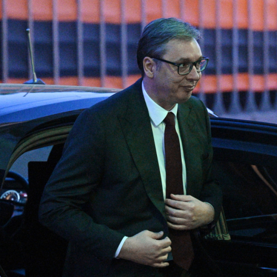 Tačno u 21 čas: Vučić otkriva nepoznate detalje razgovora s Putinom (TV Prva)