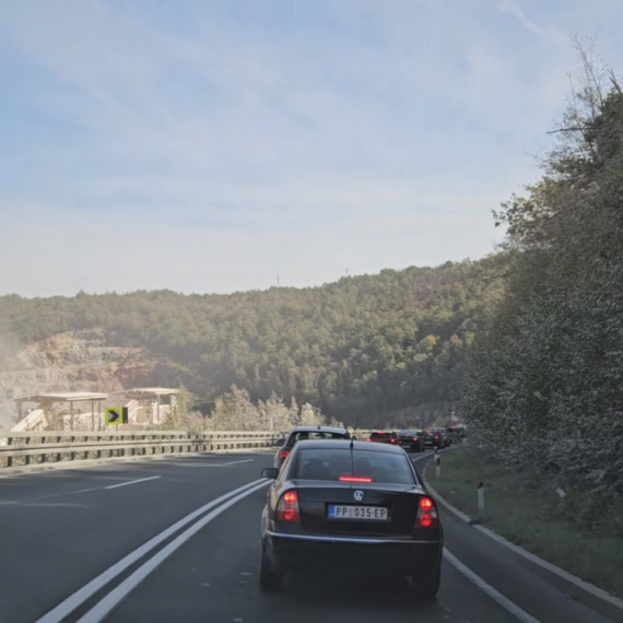 Vozači, oprez: Na ovim deonicama u zapadnoj Srbiji su veliki radovi na putu