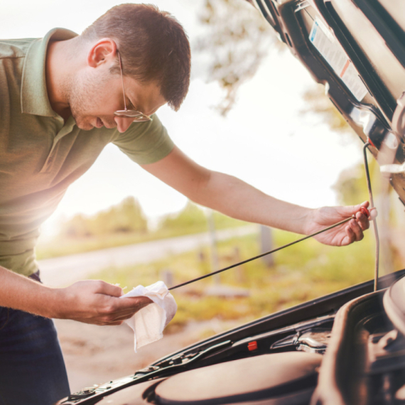 Nekada je bio standardni deo opreme, a sada nestaje iz novih automobila