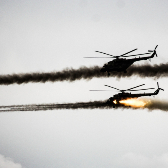Napadnut vojni aerodrom; Hiljade mrtvih vojnika FOTO