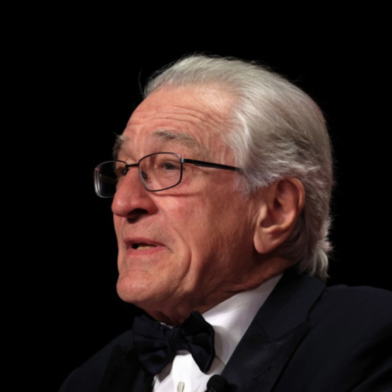 Pet osoba uhapšeno zbog smrti unuka Roberta De Nira