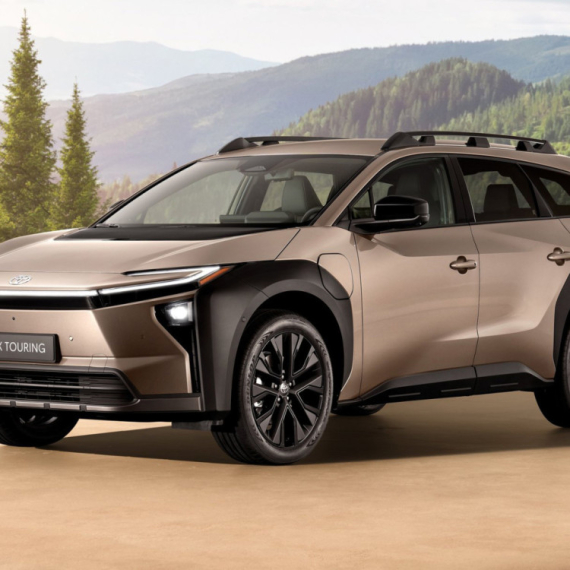 Toyota bZ4X Touring – električni SUV koji kombinuje snagu, luksuz i obilje prostora FOTO