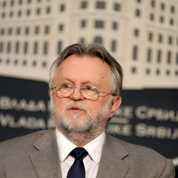 Preminuo bivši ministar finansija, privrede i odbrane Dušan Vujović