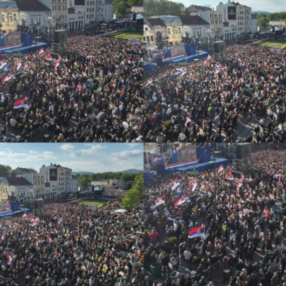 Nestvaran prizor: Veliki broj građana okupio se na Trg kralja Milana; Narod čeka obraćanje Vučića FOTO