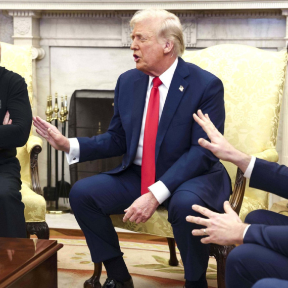 Sastali su se; Prvi put oči u oči nakon svađe u Beloj kući FOTO