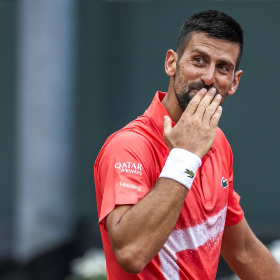 Happy birthday - Djokovic awaits his Madrid "executioner" after the cake