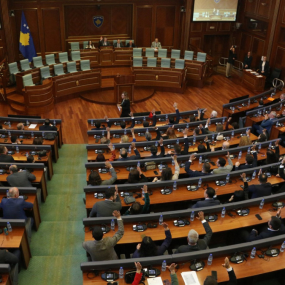 Konstitutivna sednica skupštine u Prištini prekinuta 39. put