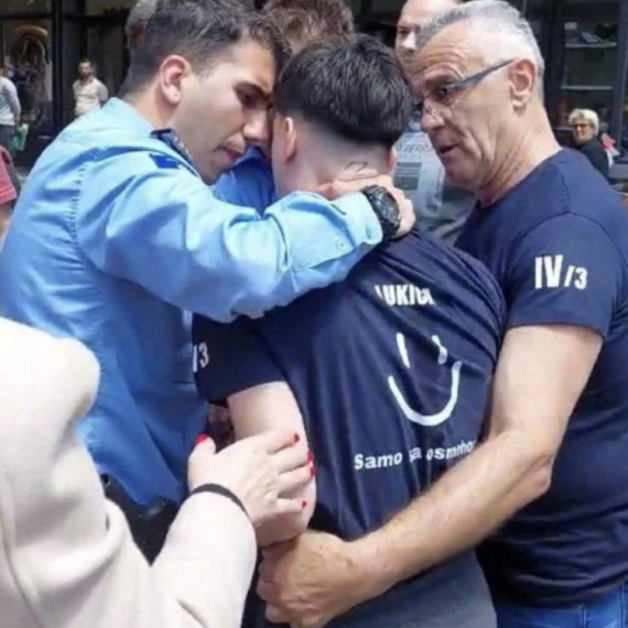 "Kurtijeva policija uhvatila je srpsko dete za vrat"; Petković: Kaja Kalas i ovo treba da vidi FOTO