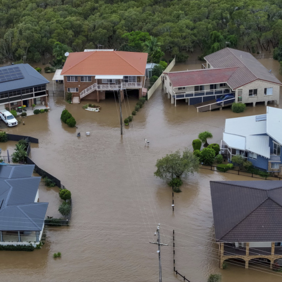 Poplave sve uništile: Ima mrtvih FOTO/VIDEO