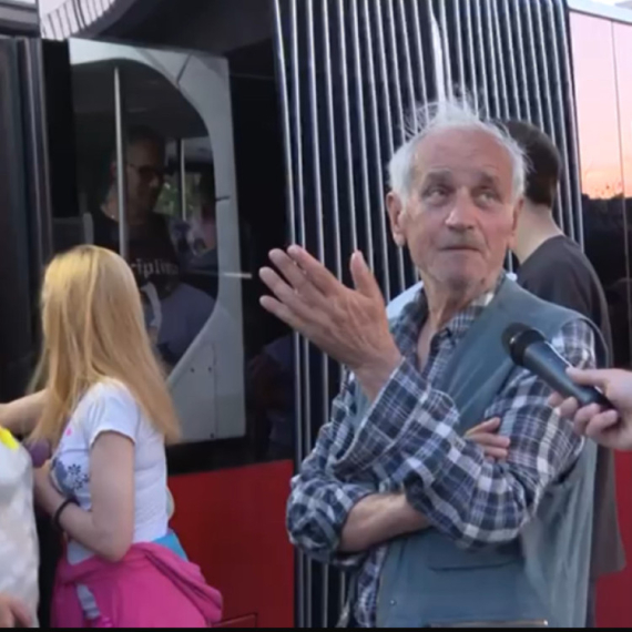 Građani besni zbog blokada: "Užasno je"; "Oni se iživljavaju nad nama" VIDEO
