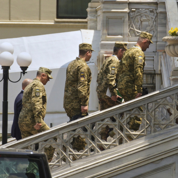 Rusi i Ukrajinci stigli u palatu u Istanbulu; U toku su pregovori FOTO/VIDEO