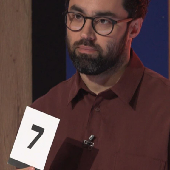 "Večeras kuhinju napušta takmičar pod rednim brojem 7" VIDEO