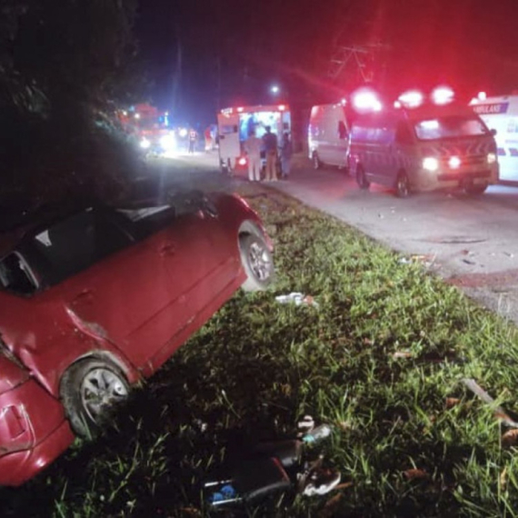 Terrible bus accident: 15 students died PHOTO