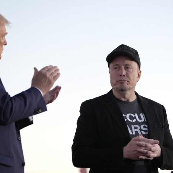 Prvo Maskovo oglašavanje posle svađe sa Trampom VIDEO