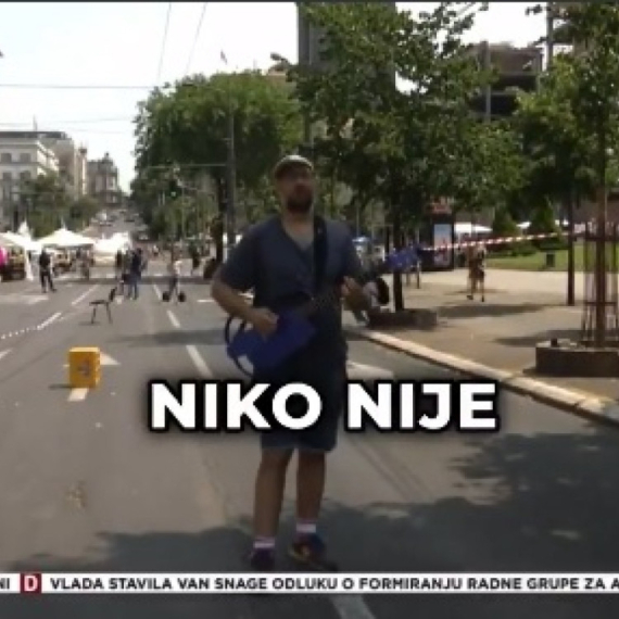 Beograđani ispaštaju – blokaderi se zabavljaju i pišu pesme VIDEO