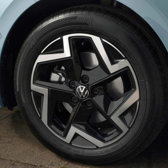 Poludele cene automobila u Evropi FOTO