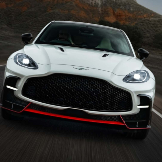 Zaboravite Ferrari Purosangue – Aston Martin DBX S je novi kralj SUV benzinaca sa 727 KS