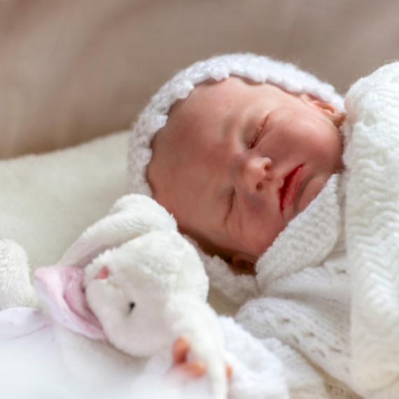 Hiperrealistične bebe-lutke preplavile zemlju: Mame ih vode kod doktora FOTO/VIDEO